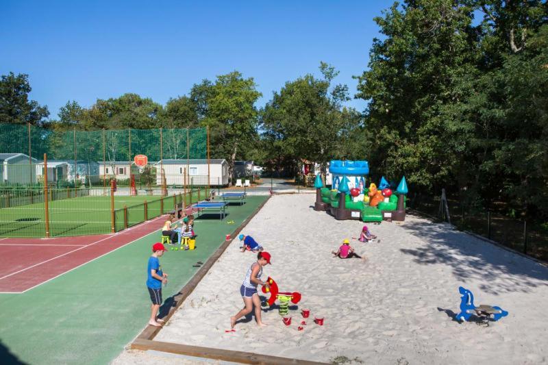 Camping Officiel Siblu Domaine De Soulac ภายนอก รูปภาพ